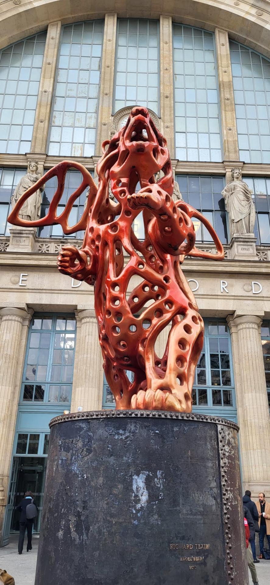 1 ours gare du nord